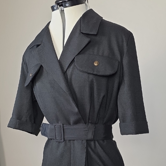 Vintage Black Belted Utility Dress β No Label β Classic Safari-Inspired Silhouet - Picture 2 of 9